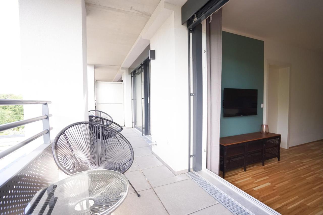 Green Garden Apartment W/.Balcony Near Thermal Spa Wien Exterior foto